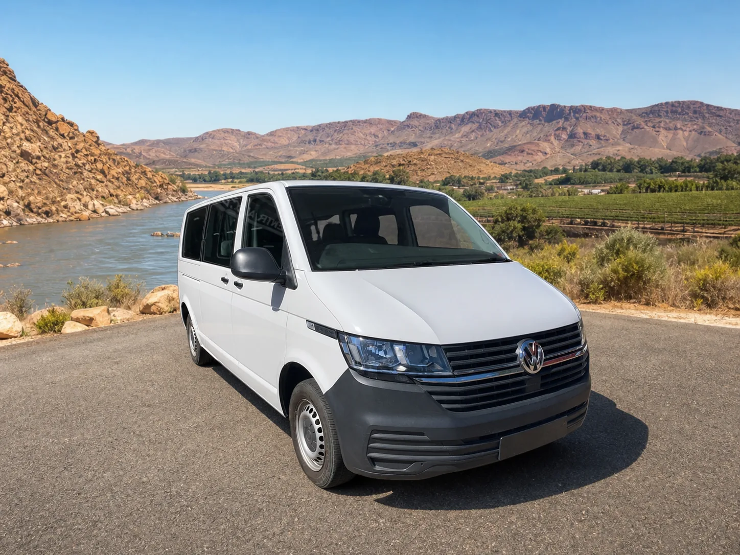 Volkswagen Transporter 8-Seater